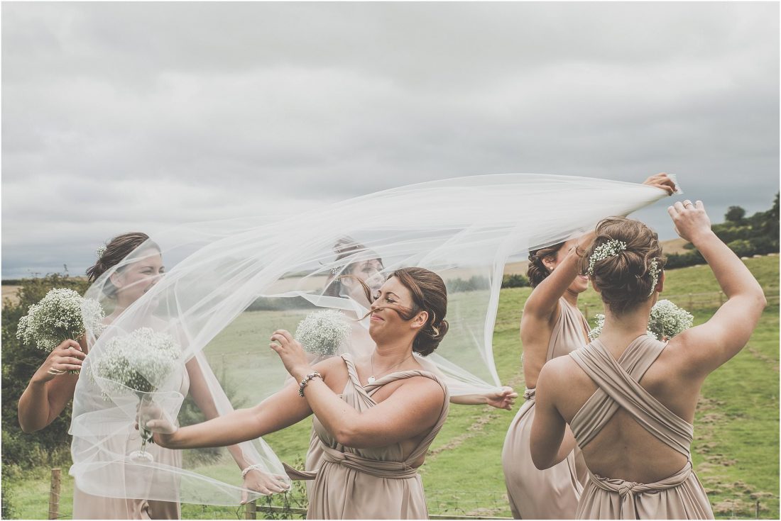 bride and bidesmaids