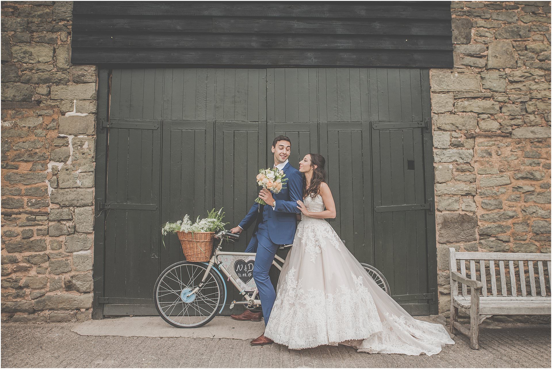 Lyde Court wedding photographers