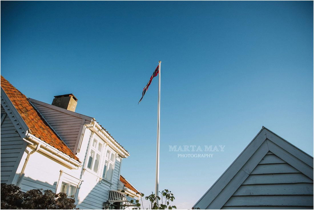 destination wedding photographer UK