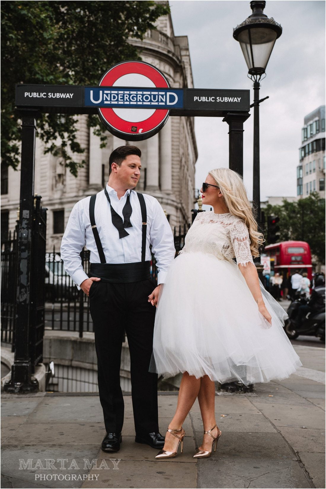 London wedding fun glamour, London wedding photography