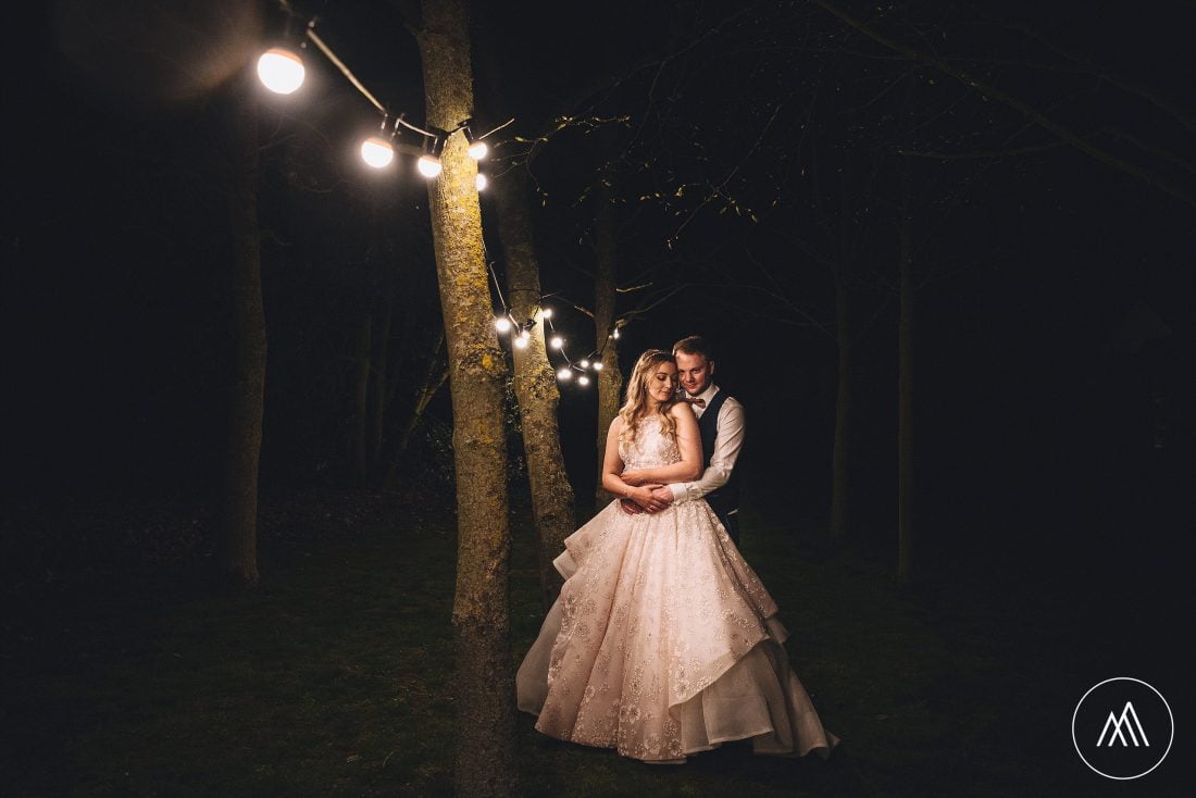 shustoke barn couple, warwickshire wedding photographer