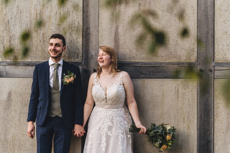 redhouse barn couple shoot