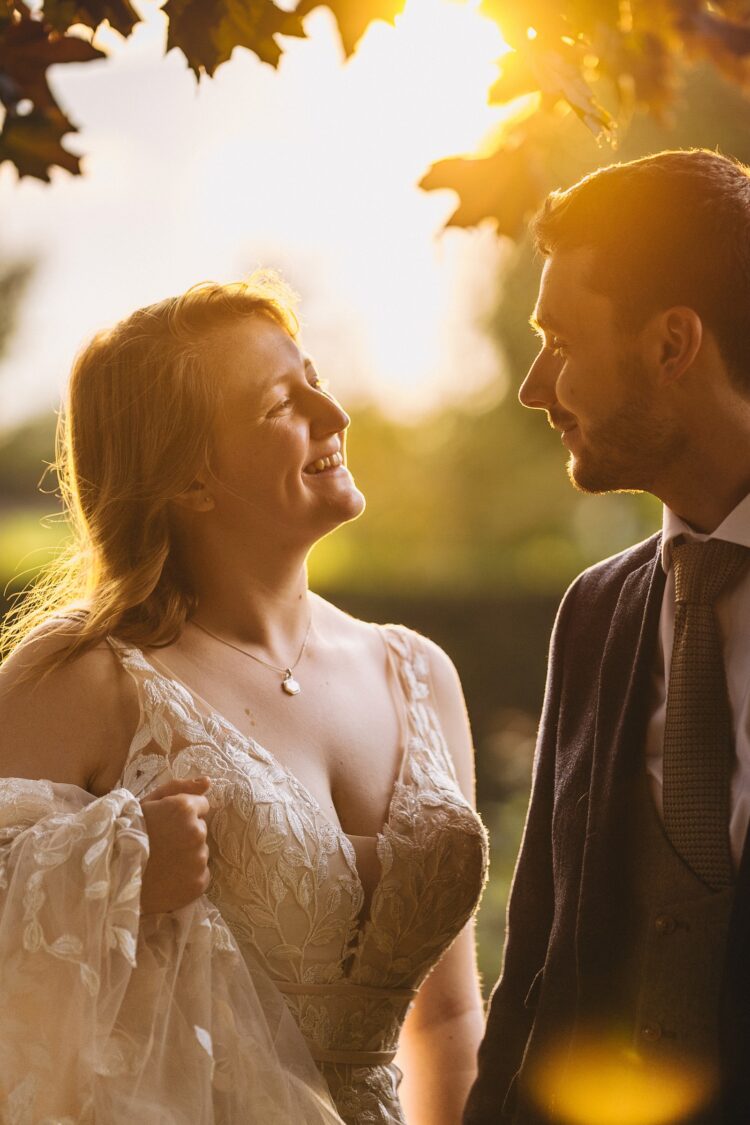 redhouse barn couple shoot