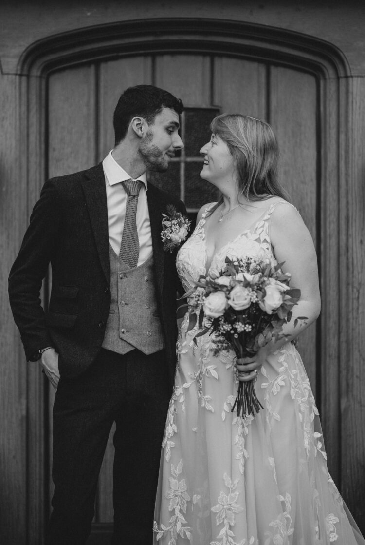 redhouse barn bride and groom shoot