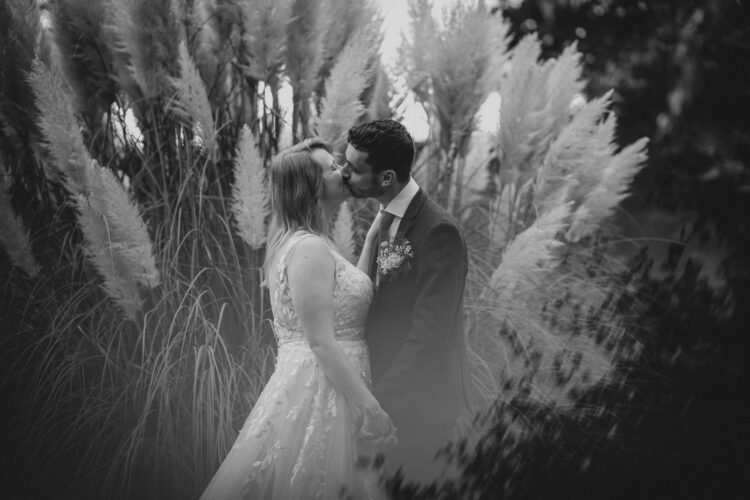 redhouse barn bride and groom shoot in the golden hour