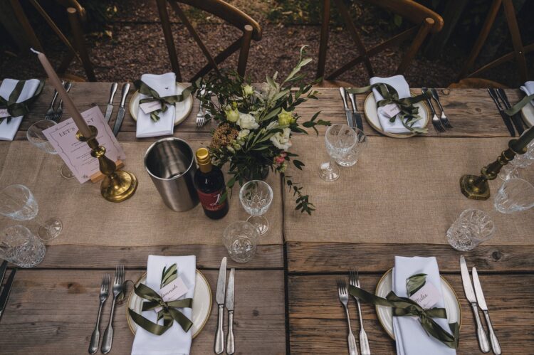 alfresco dining italian style at Pauntley court