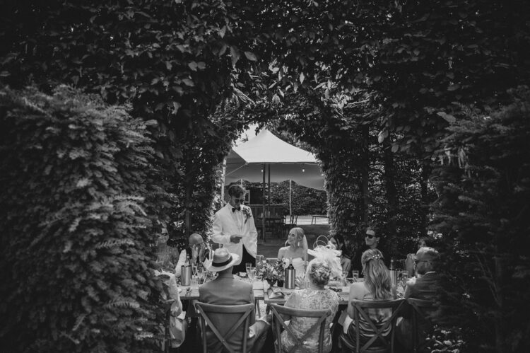 alfresco dining italian style at Pauntley court