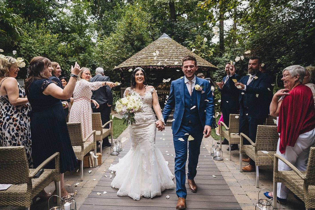 Moxhull Hall confetti moment