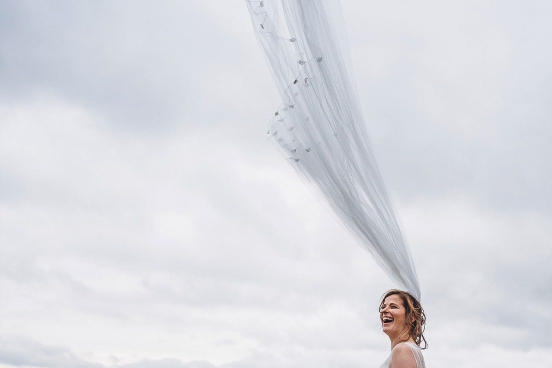 bride long veil