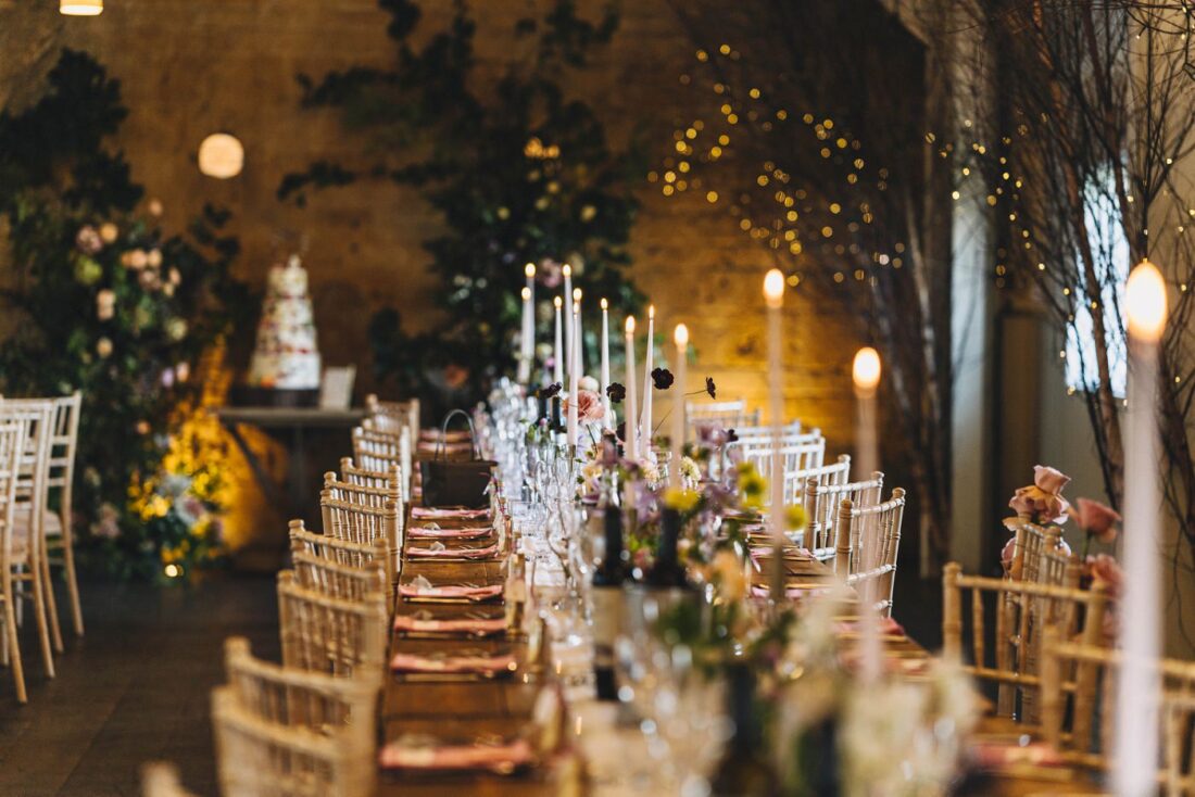 the reception room at lapstone barn is gorgeous