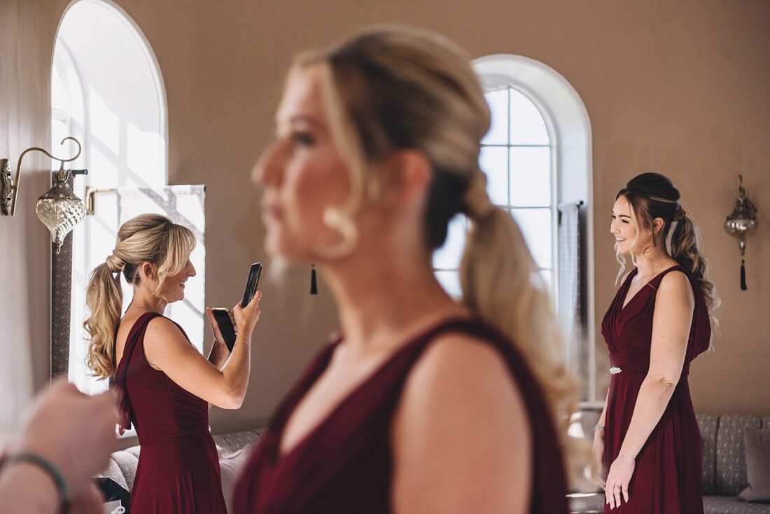 bridesmaids getting ready