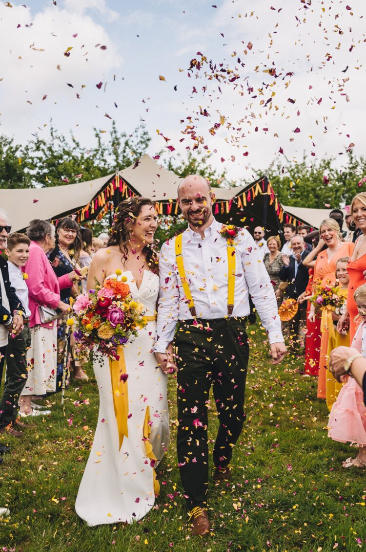 confetti moment Orchard at Munsley weddings