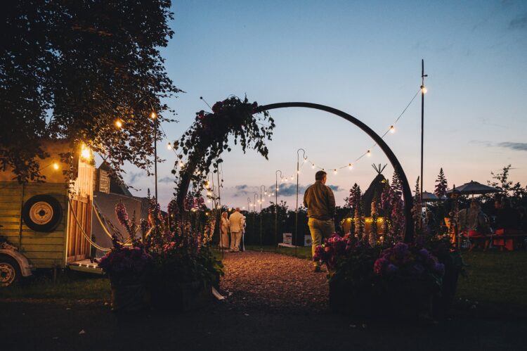 blue hour at the orchard at munsley wedding photography