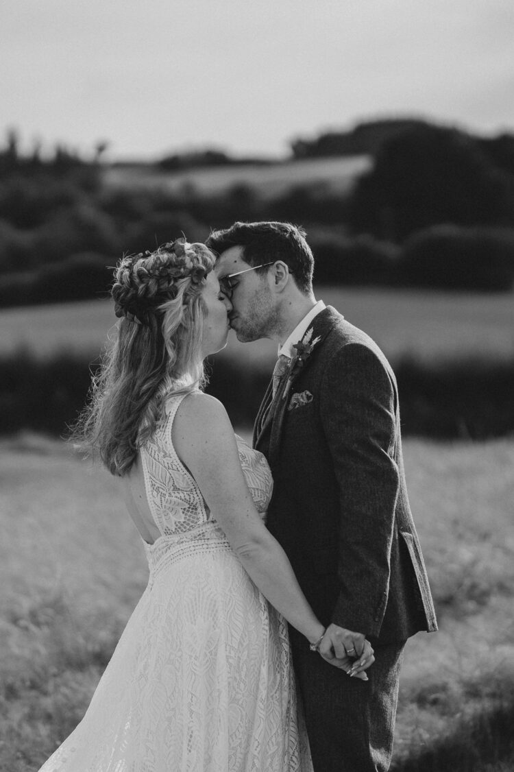 bride and groom at wilde lodge