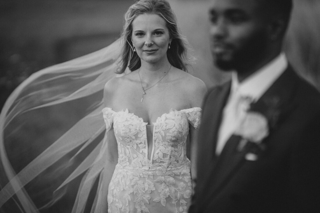 couple shoot at Lains barn