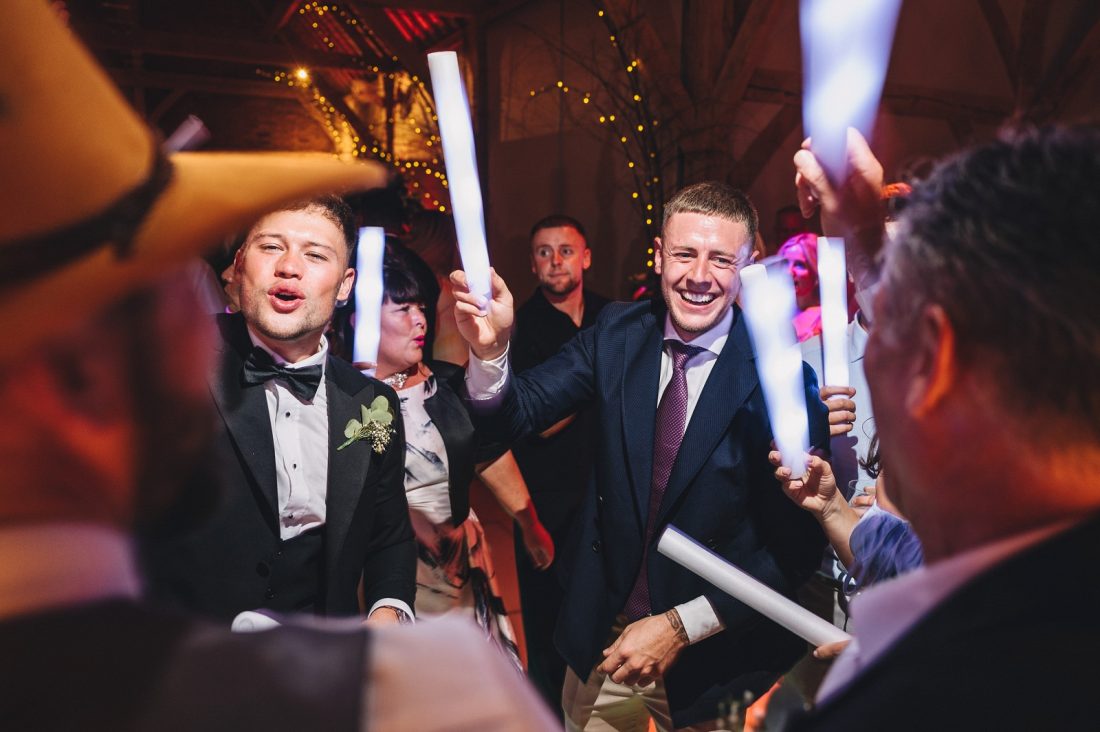 wedding dance floor at redhouse barn