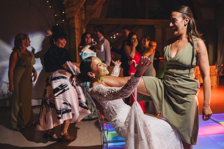 wedding dance floor at redhouse barn