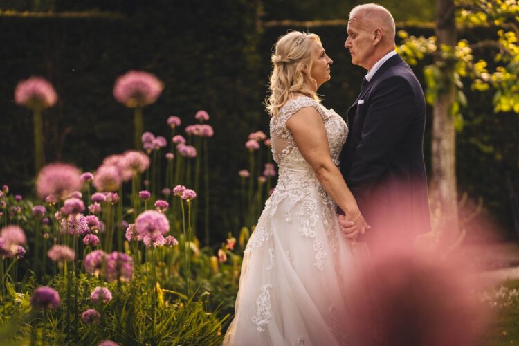 Hampton Court Castle wedding photoshoot