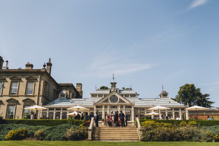 guests enjoying a summer day at Kilworth House