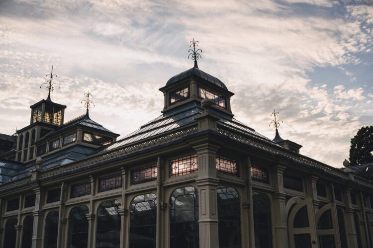 hidden spots and gorgeous architecture make Kilworth House wedding photography amazing