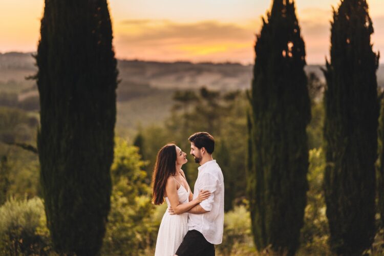 san galgano tuscany engagement shoot