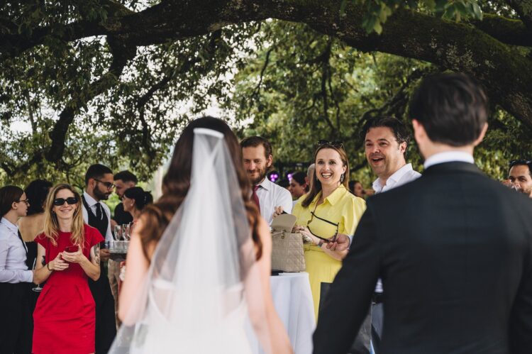 just married arrive at Villa Podernovo