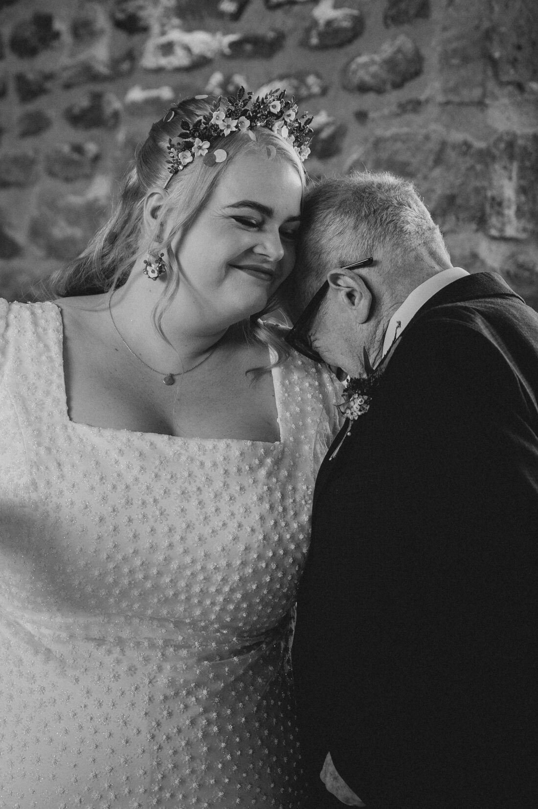 Dodford Manor barn photos of the wedding ceremony