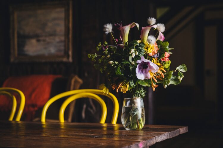 summer wedding flowers
