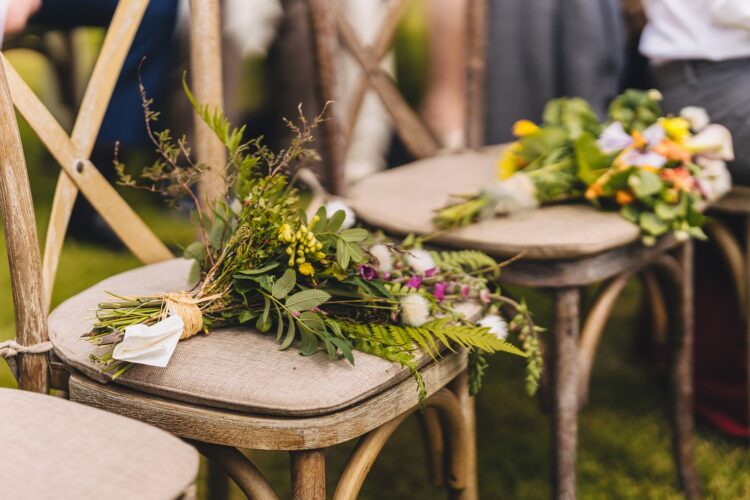 summer wedding flowers