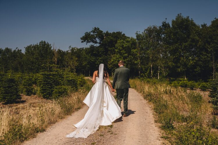 bride and groom portraits Over Barn wedding photography