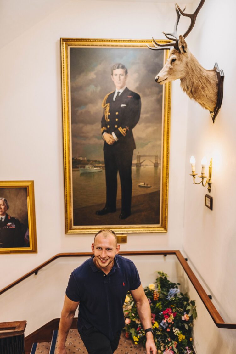 army and navy club pall mall getting ready before wedding ceremony