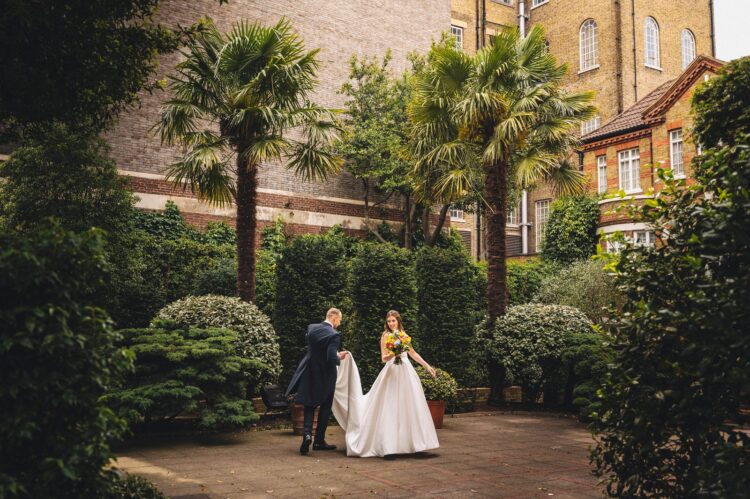 st sophia greek orthodox church in london wedding ceremony