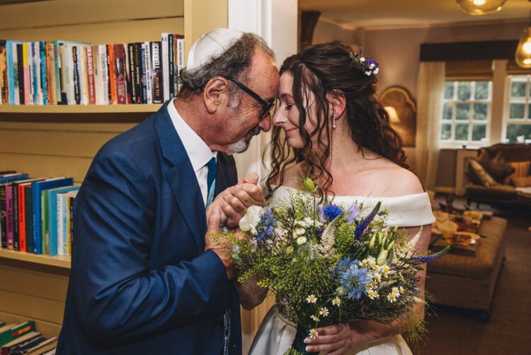 jewish wedding ceremony at Brinsop Court hereford