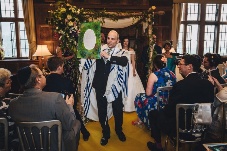 jewish wedding ceremony at Brinsop Court hereford