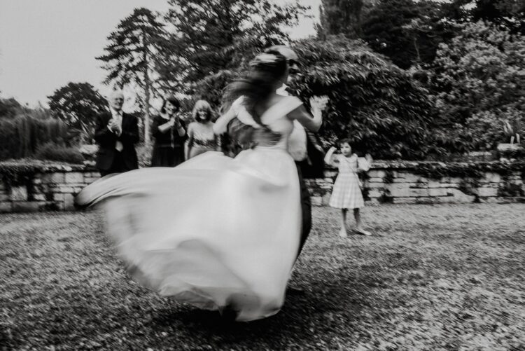 jewish wedding dancing