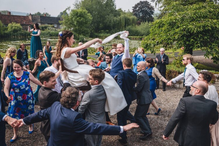 jewish wedding dancing