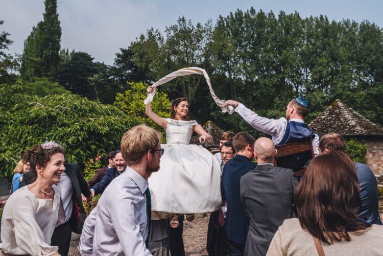 jewish wedding dancing