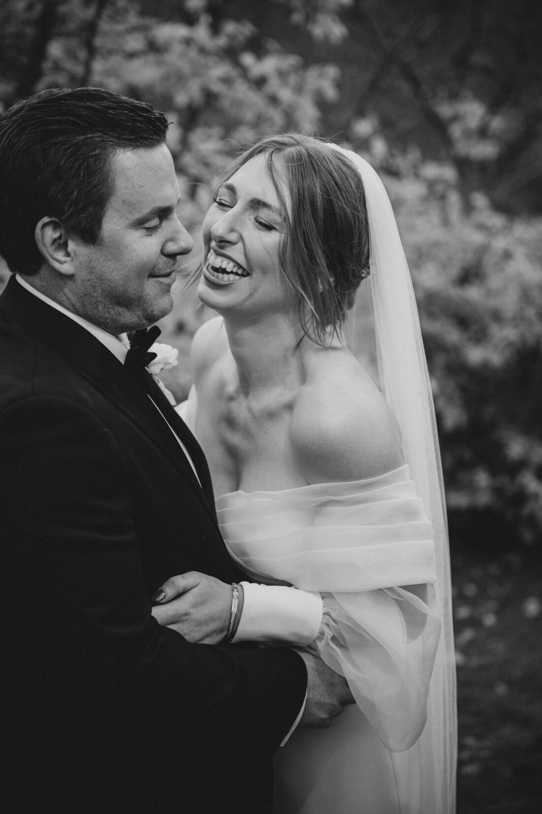bride and groom at Dewsall Court jewish wedding photographer UK