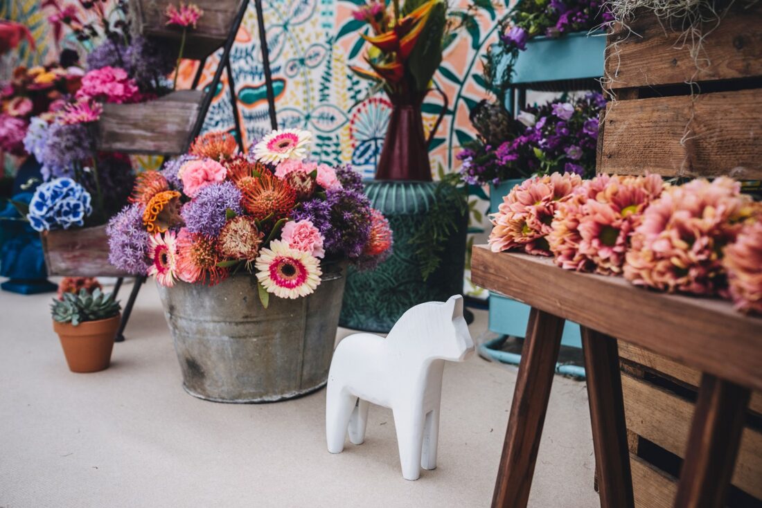 luxury marquee wedding decor
