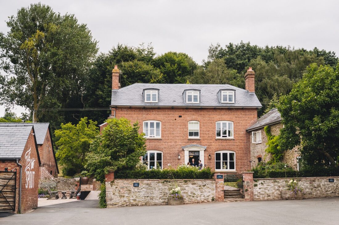 Shucknall Court wedding venue hereford