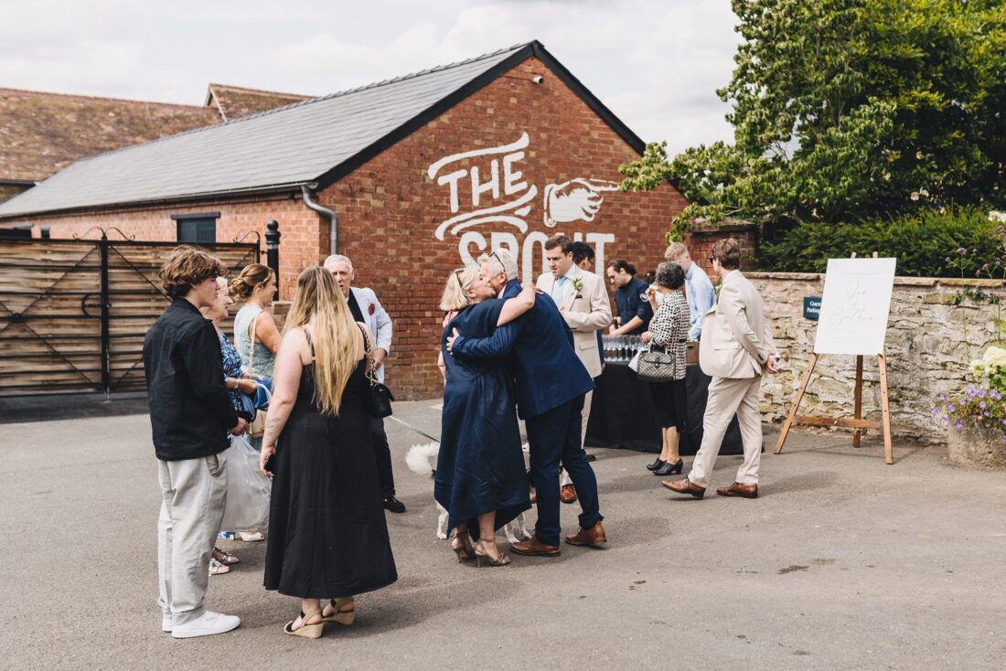 wedding guests arriving at Shucknall Court wedding venue Hereford