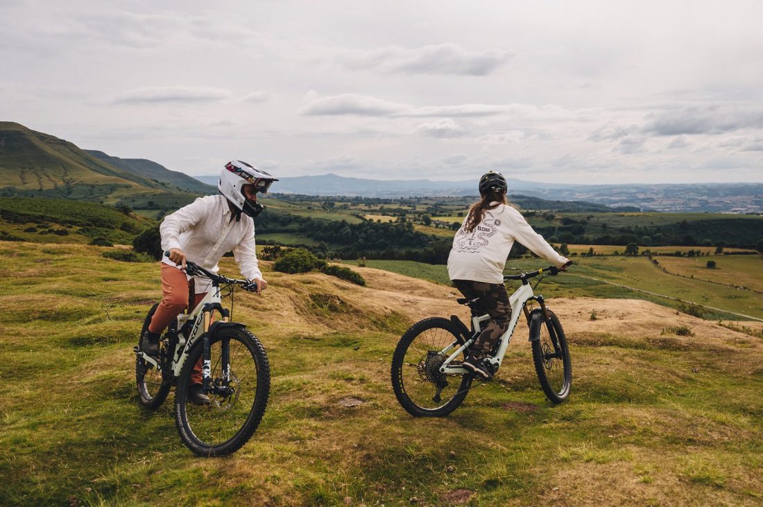 wedding photography and money, bikers wedding under Hay Bluff