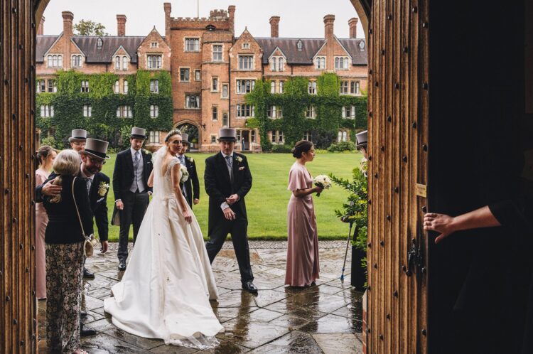 Wedding at Selwyn College, Cambridge wedding photographer