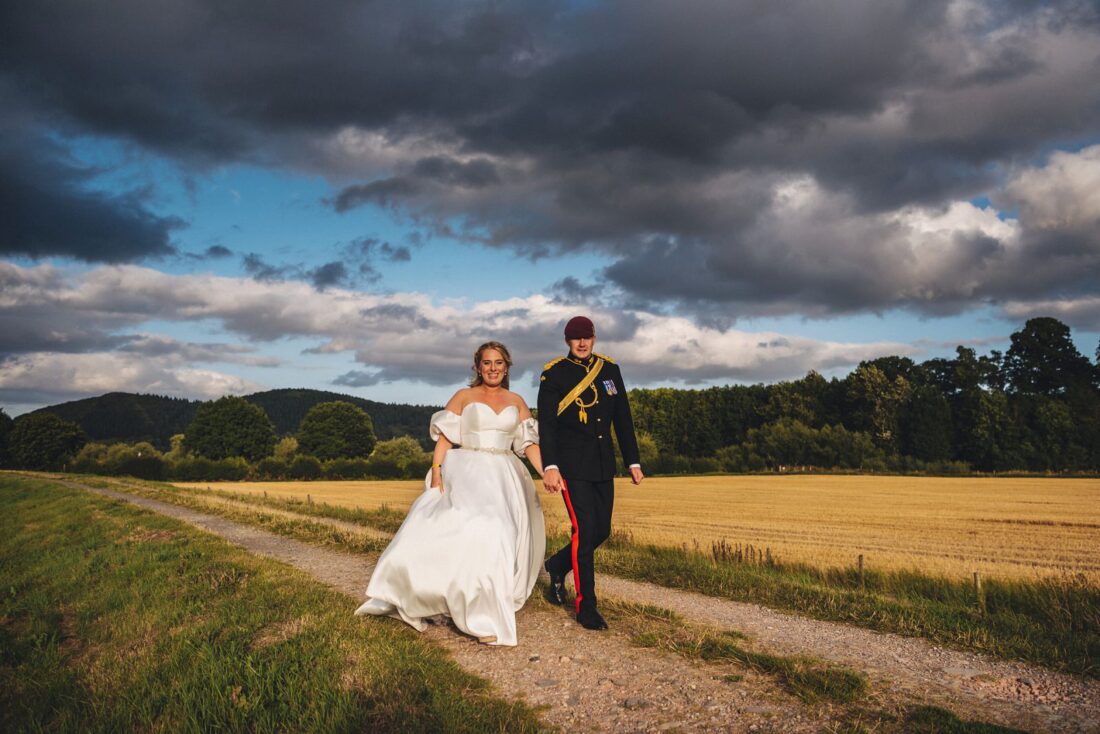 bride and groom photo session at redbank barn